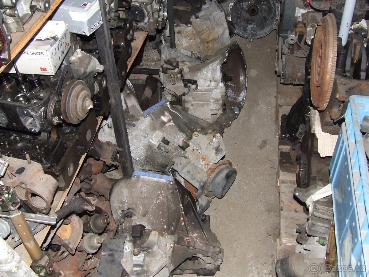 Prodám motory a převodovky na Fordy - 11