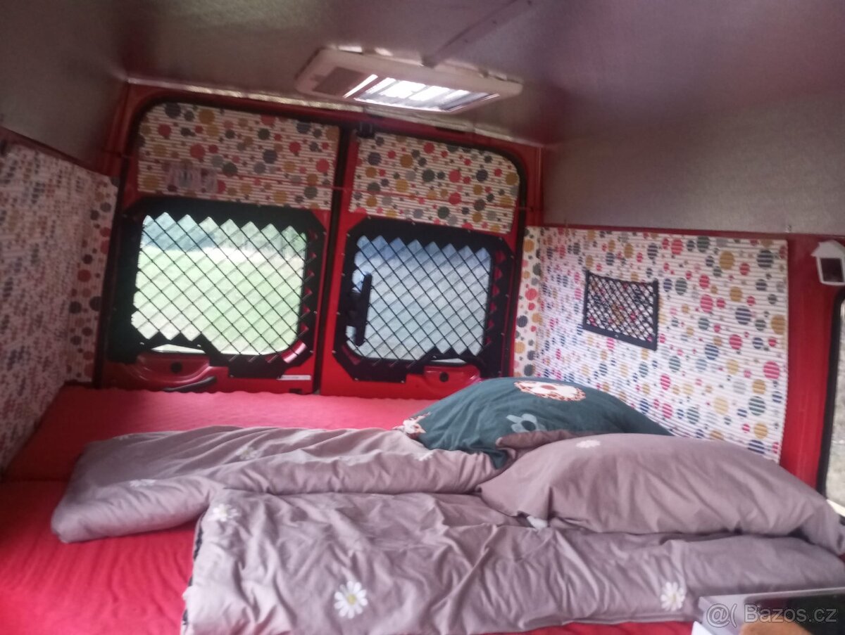 Obytný automobil - 11