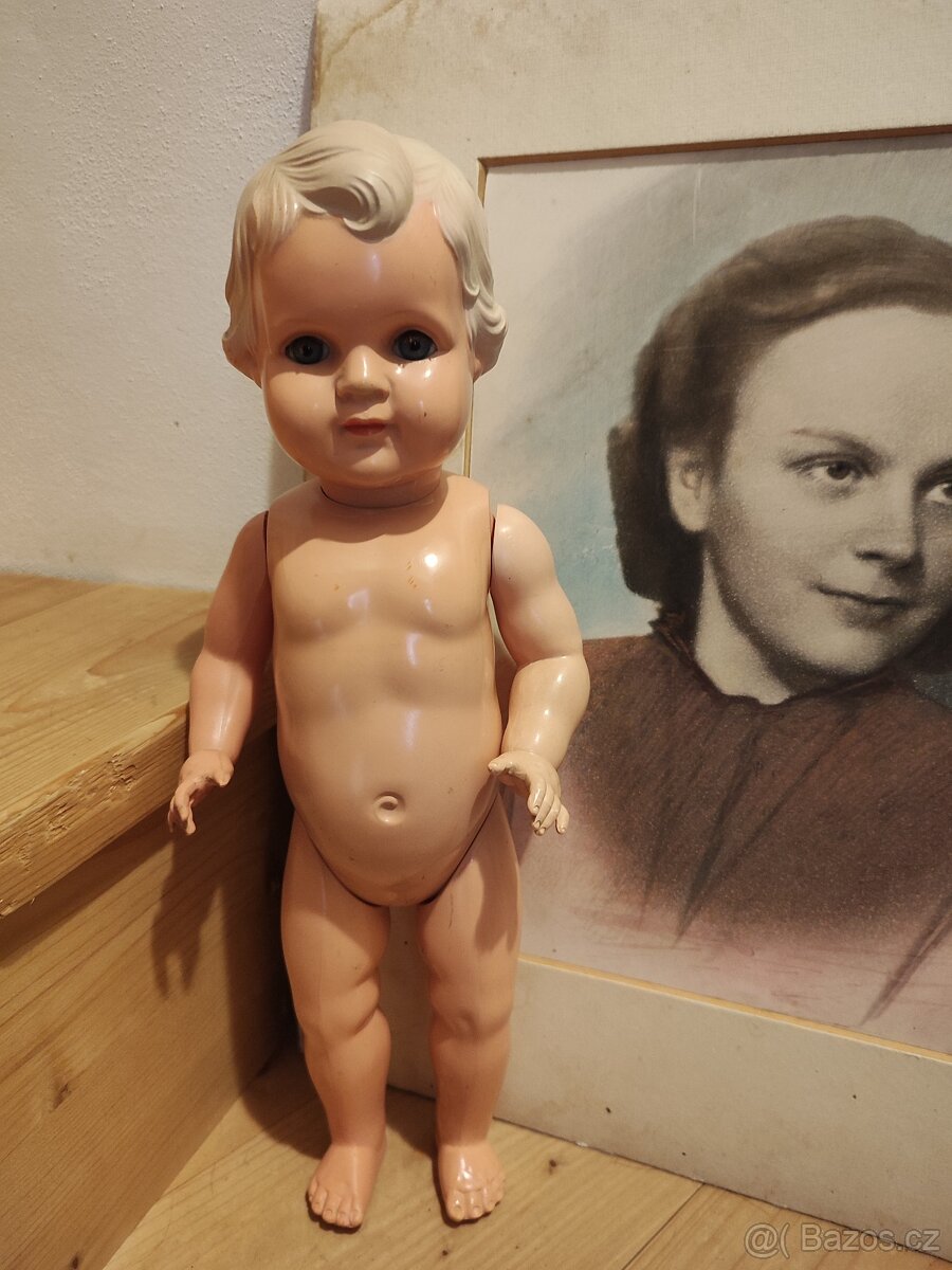 Stará panenka zn.Minerva - 11
