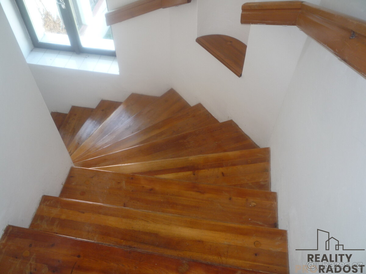 Pronájem bytu Kladno - 11