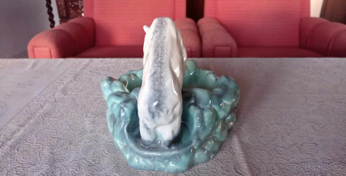 Sochy Royal dux - 11