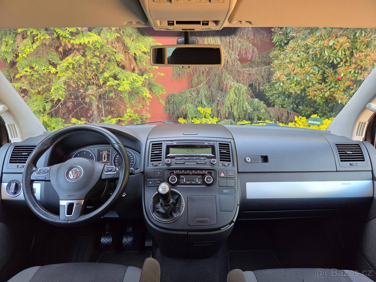 VW Multivan T5 2.0TDI 103kW Team Webasto,tažné,serviska - 11