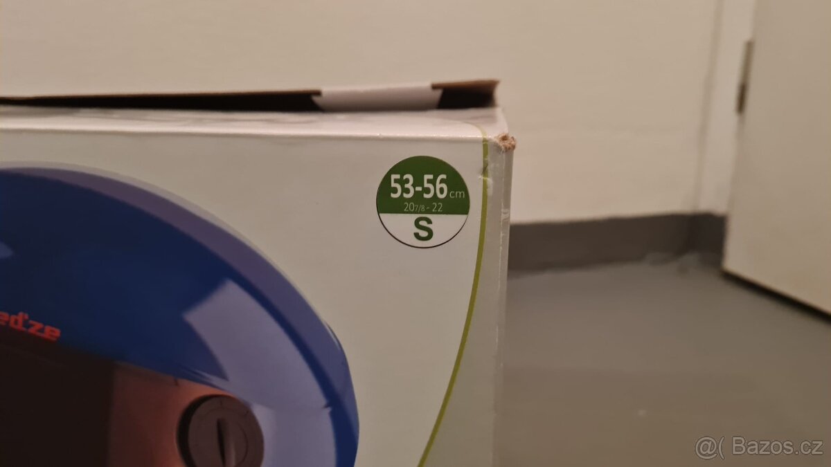 Dětská helma se štítem - 11