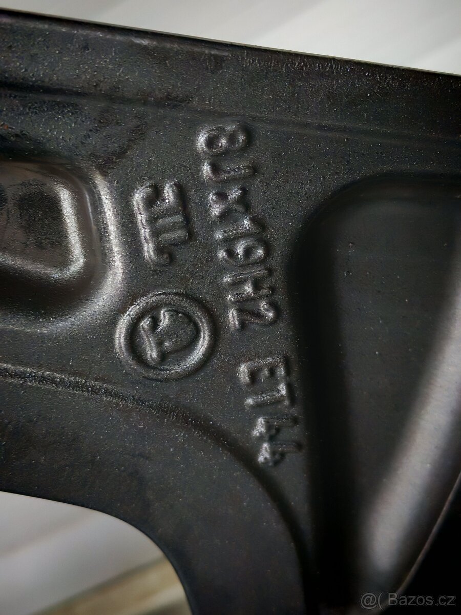 ALU disk Škoda Superb IV 8Jx19H2 ET44 - 11