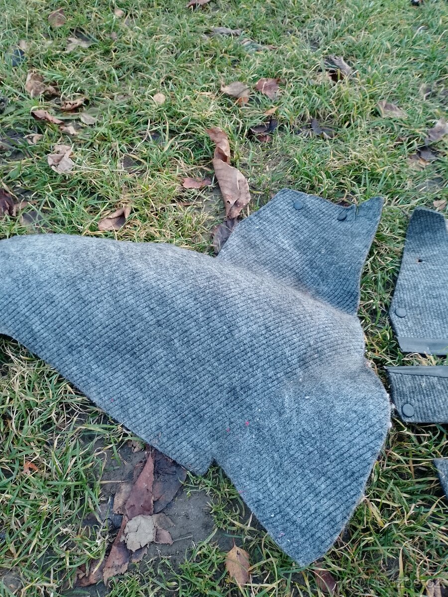 Škoda 105L 120L koberec - 11