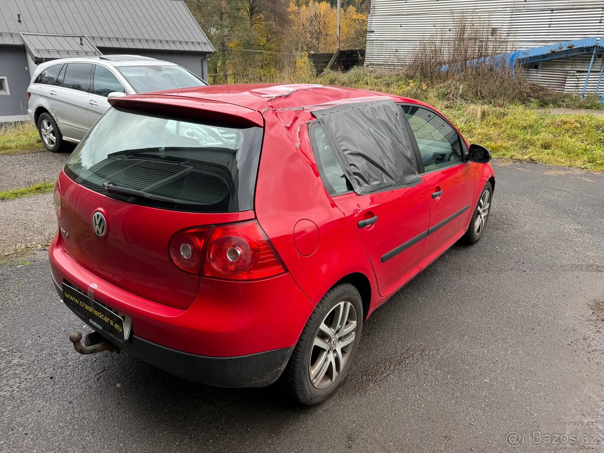 VW GOLF V 1.4 16v 2005 KLIMA ČR - 11