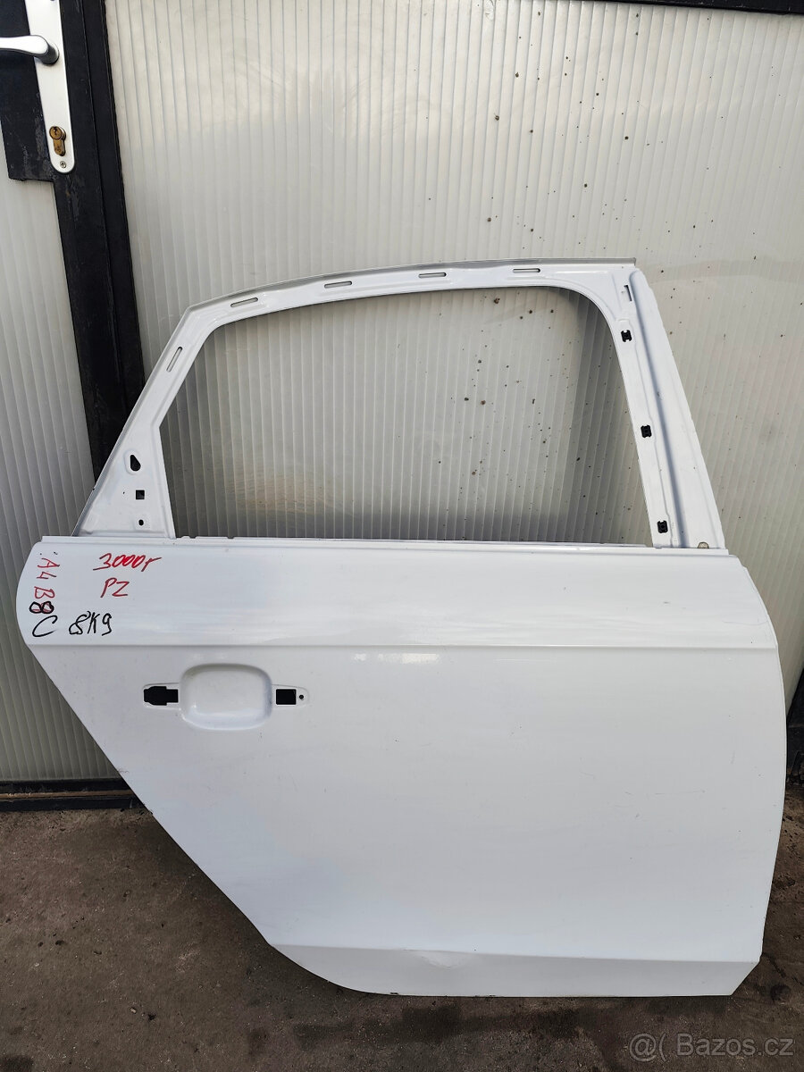 Audi A4 2.0. TDI náhradní díly a dveře. - 11