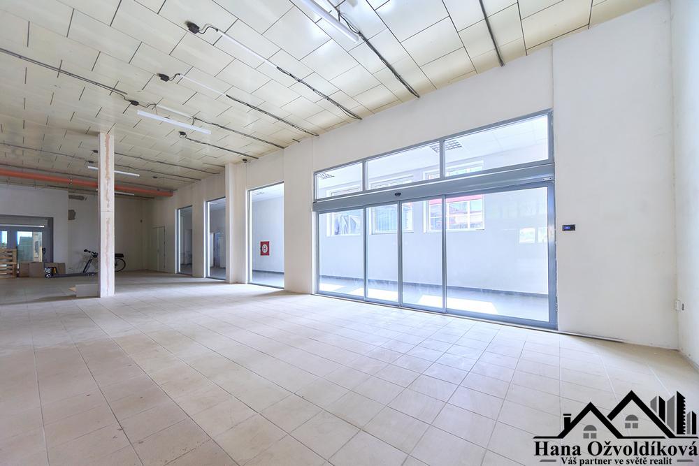 Pronájem obchodního prostoru - 11