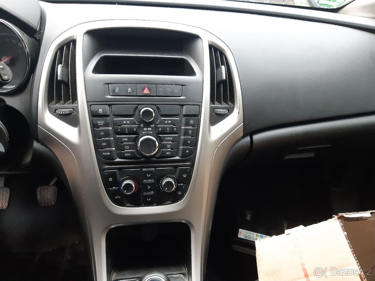 Opel Astra 2.0 cdti - 11