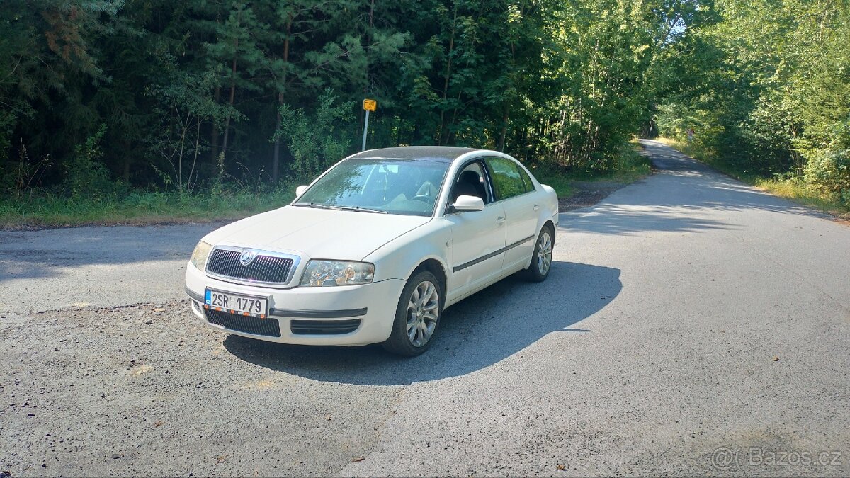 Škoda Superb 1 - 11