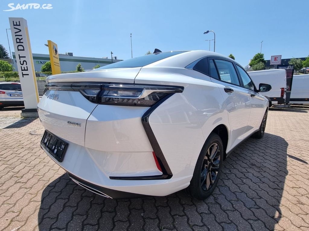 Dongfeng Shine, E1 - 11