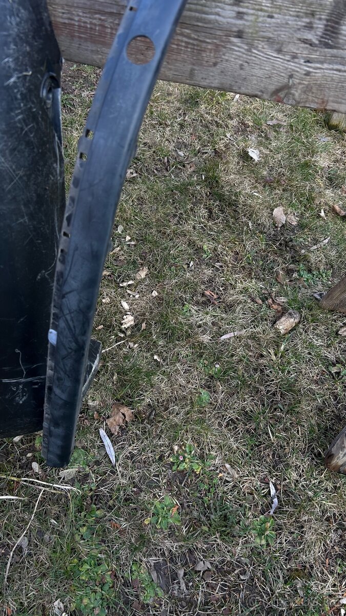 Zadni naraznik 1. superb - 11