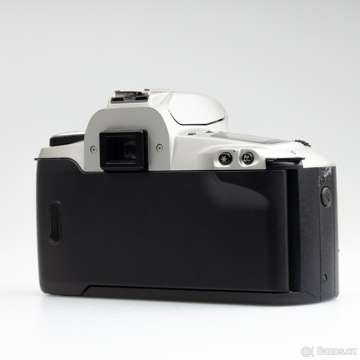 Canon EOS 500 N - 11