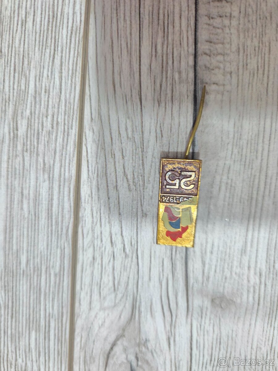 Odznaky medaile - 11