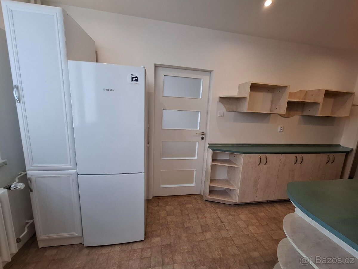 Pronájem bytu 3+1 Lutín - 11