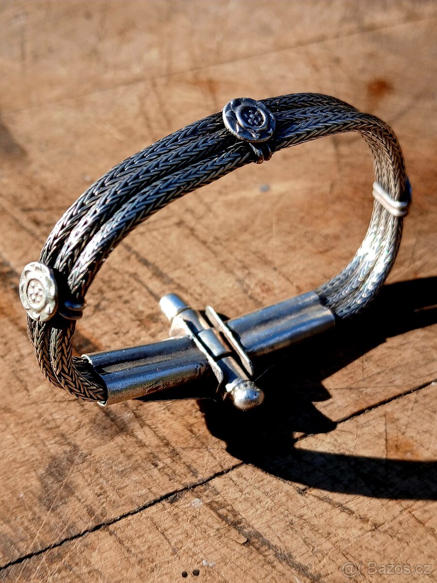 Stříbrný náramek starožitný - 11