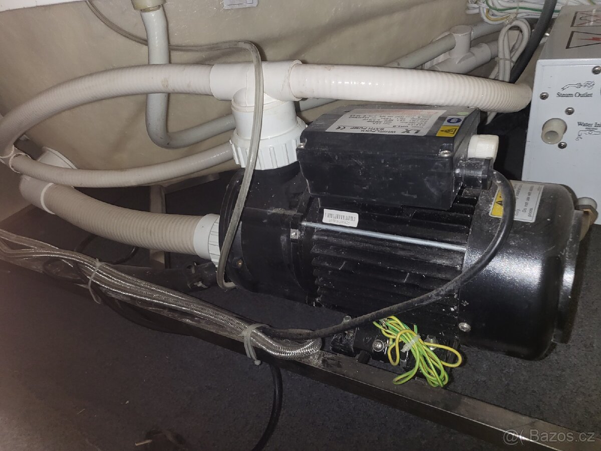 Dokonalý parní box s hydromasazi - 11