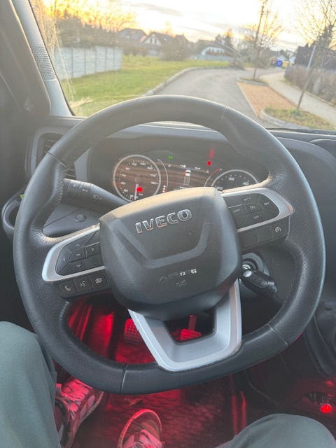 IVECO DAILY 3,0 - 2021 - 11