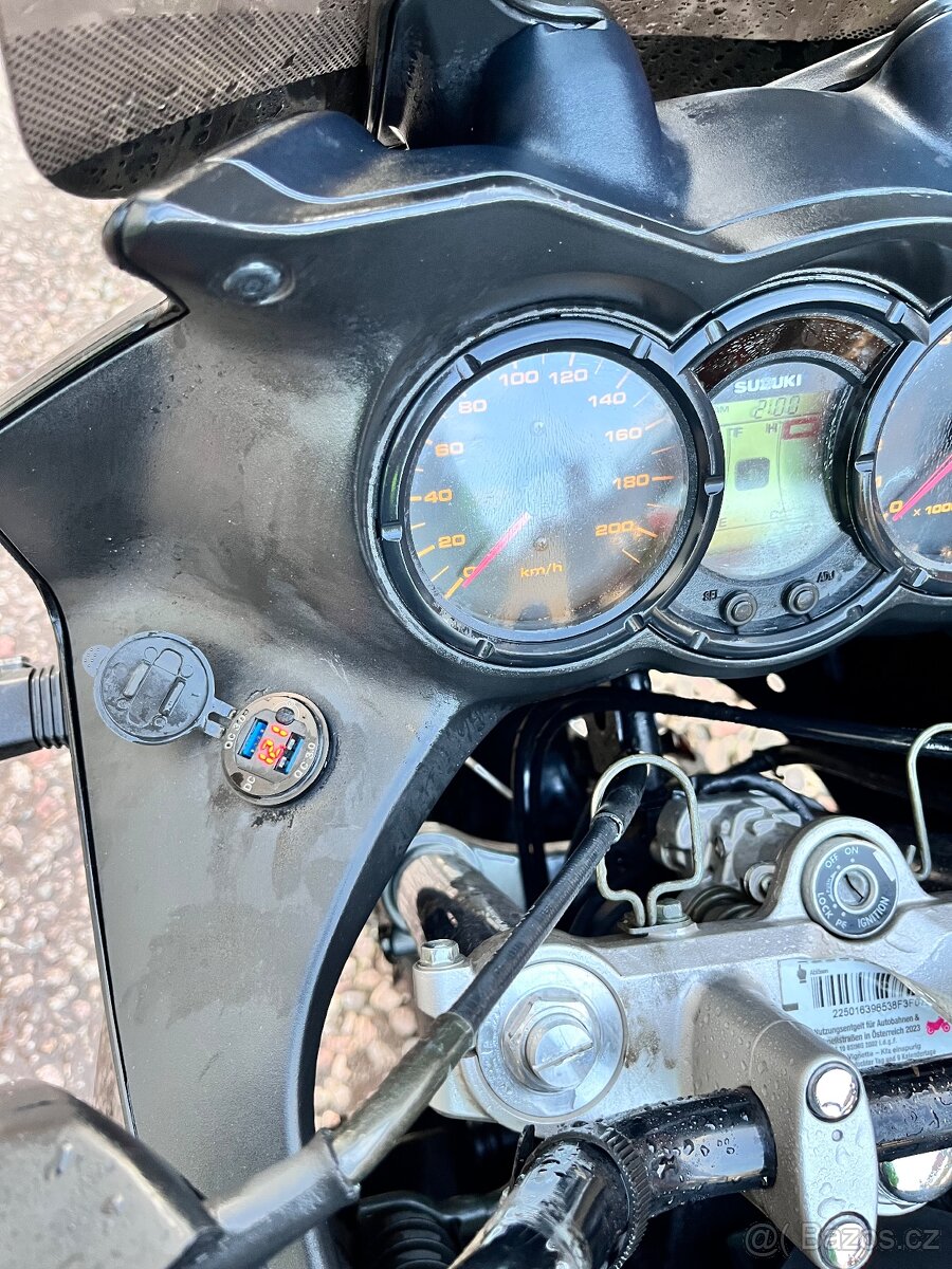 Suzuki DL 650 V-STROM - 11