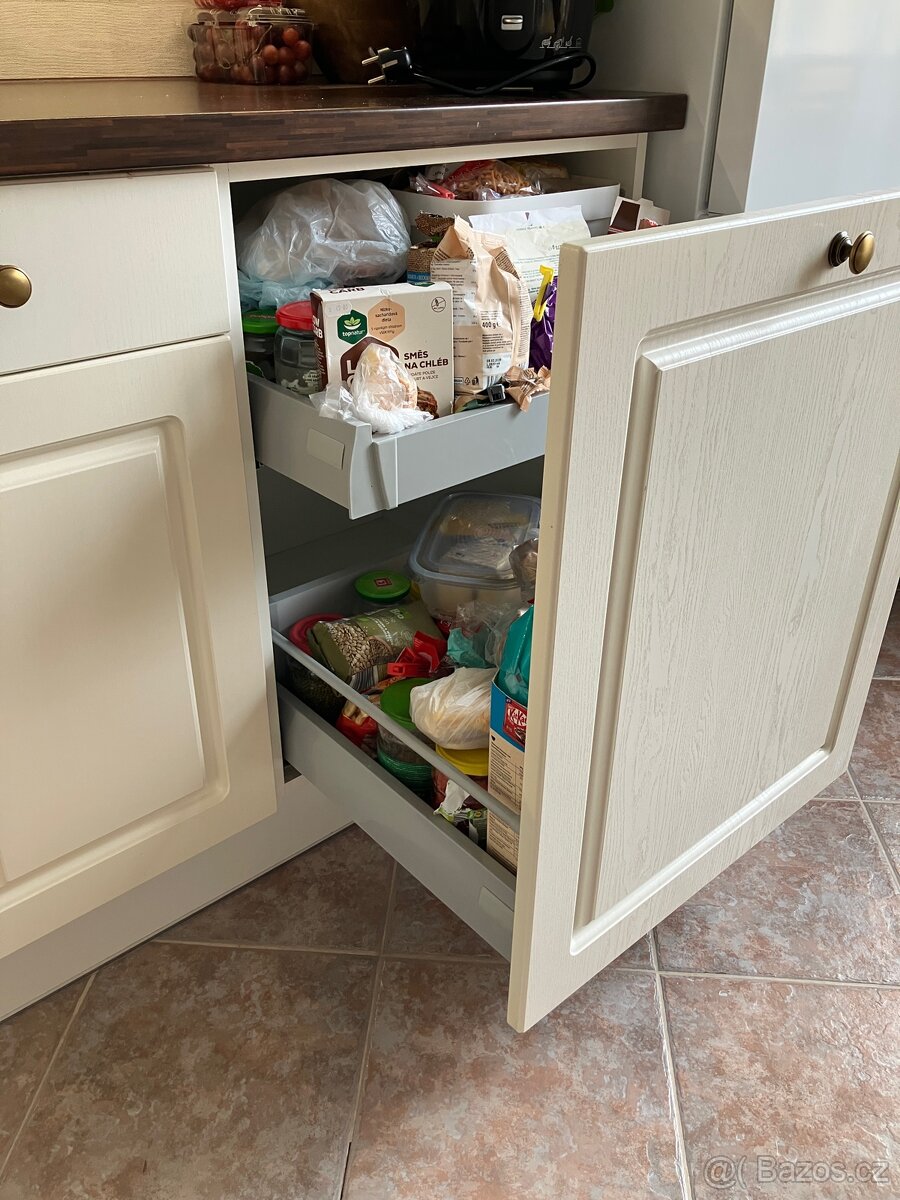 Prodej KUCHYŇSKÁ LINKA + SPOTŘEBIČE - 11