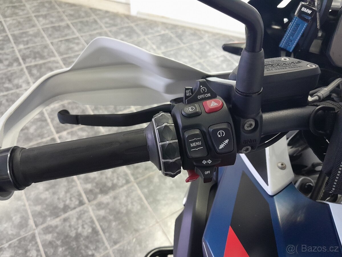 BMW R 1250 GS Trophy • Továrně snížený podvozek - 11