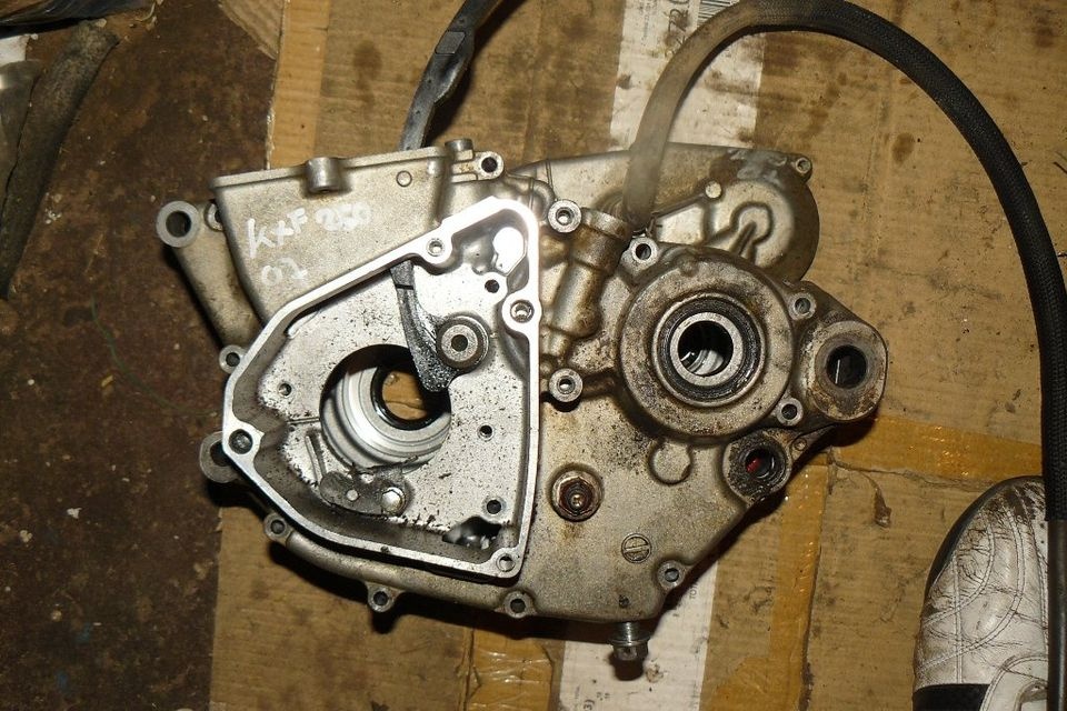 KAWASAKI KXF 250 rok 2007 dily - 11