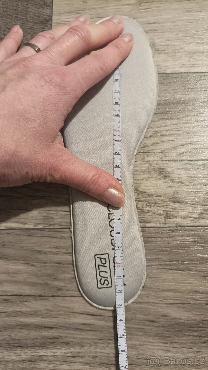 Top stav tenisky Adidas 36 a 2/3 - 11