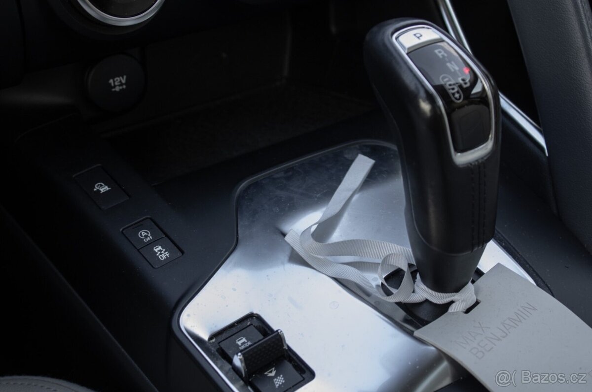 JAGUAR E-PACE 2.0 I4 180K STANDARD AWD A/T - 11