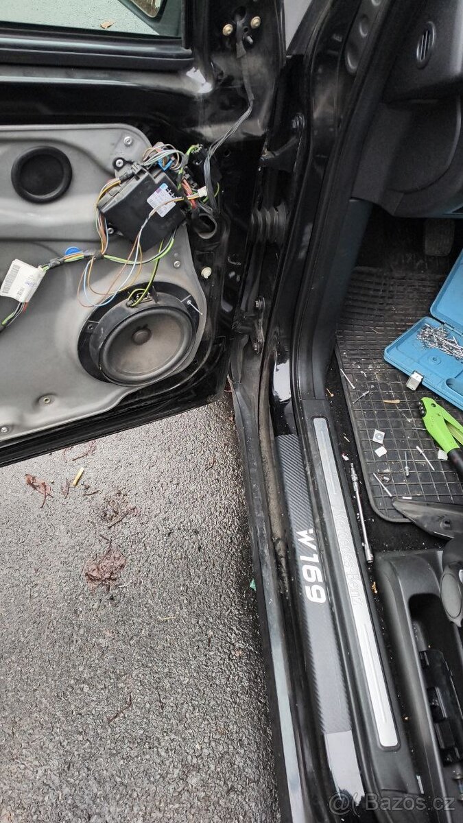 Mercedes A200 W169 2.0 benzín - 11