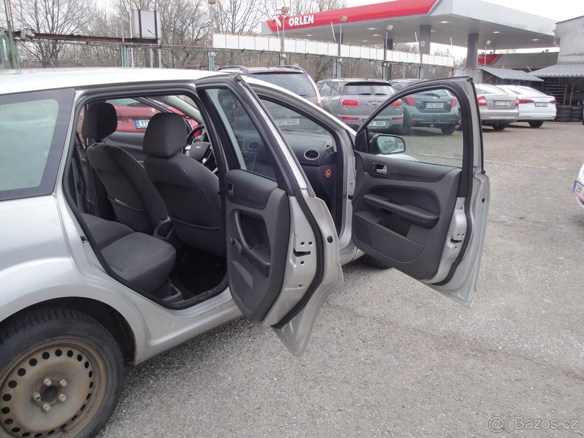 Prodám Ford Focus 1.6i,85kw - 11
