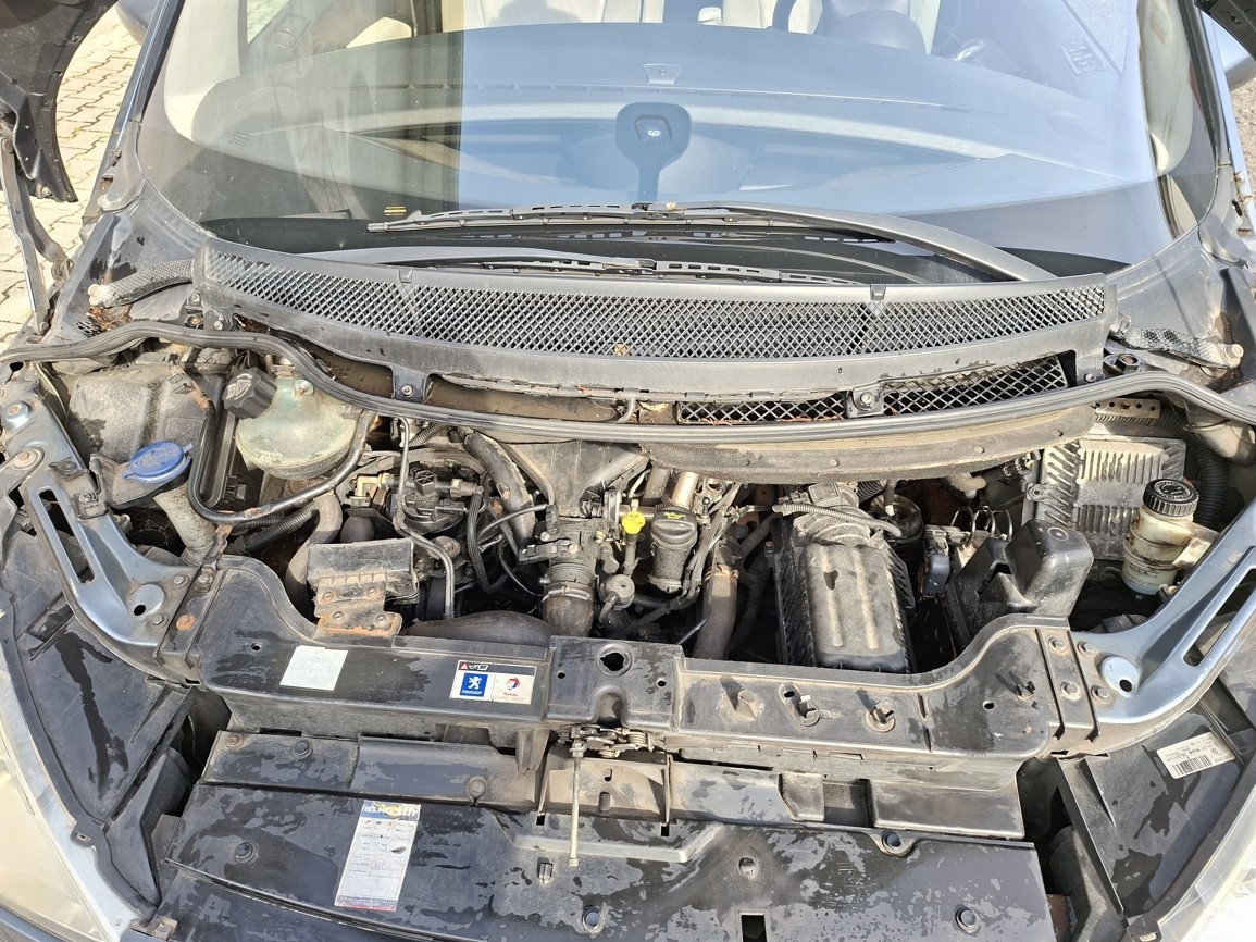 PEUGEOT 807, 2.0 HDI. r.v. 2009, 256 000 km, TP 10/2027 - 11