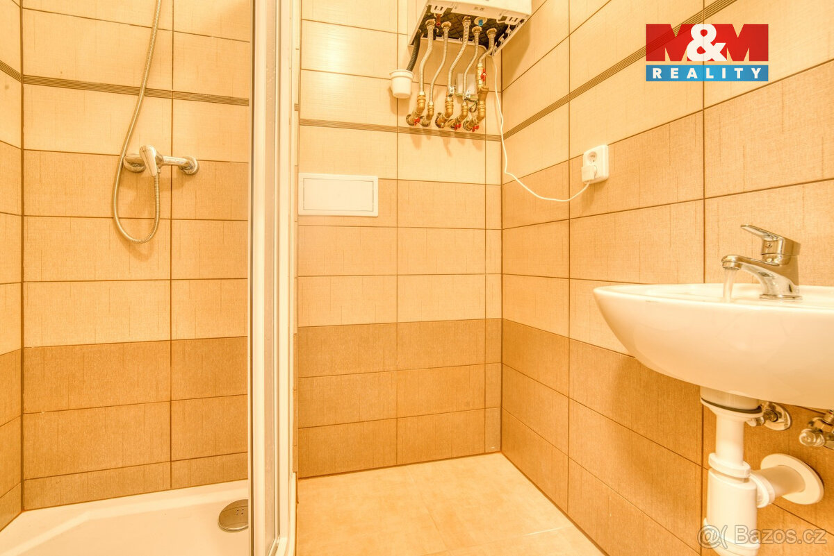 Prodej bytu 2+1, 90 m², Plzeň, ul. Kardinála Berana - 11