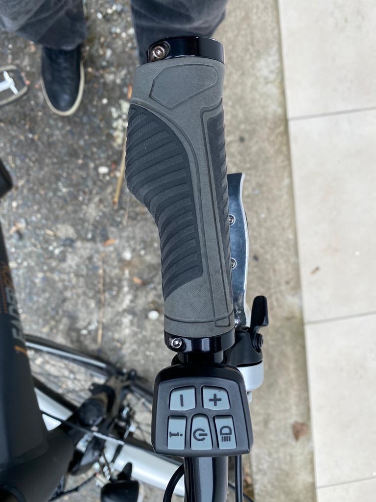 Elektro kolo Leader Fox Vivalo včetně doplňků - 11