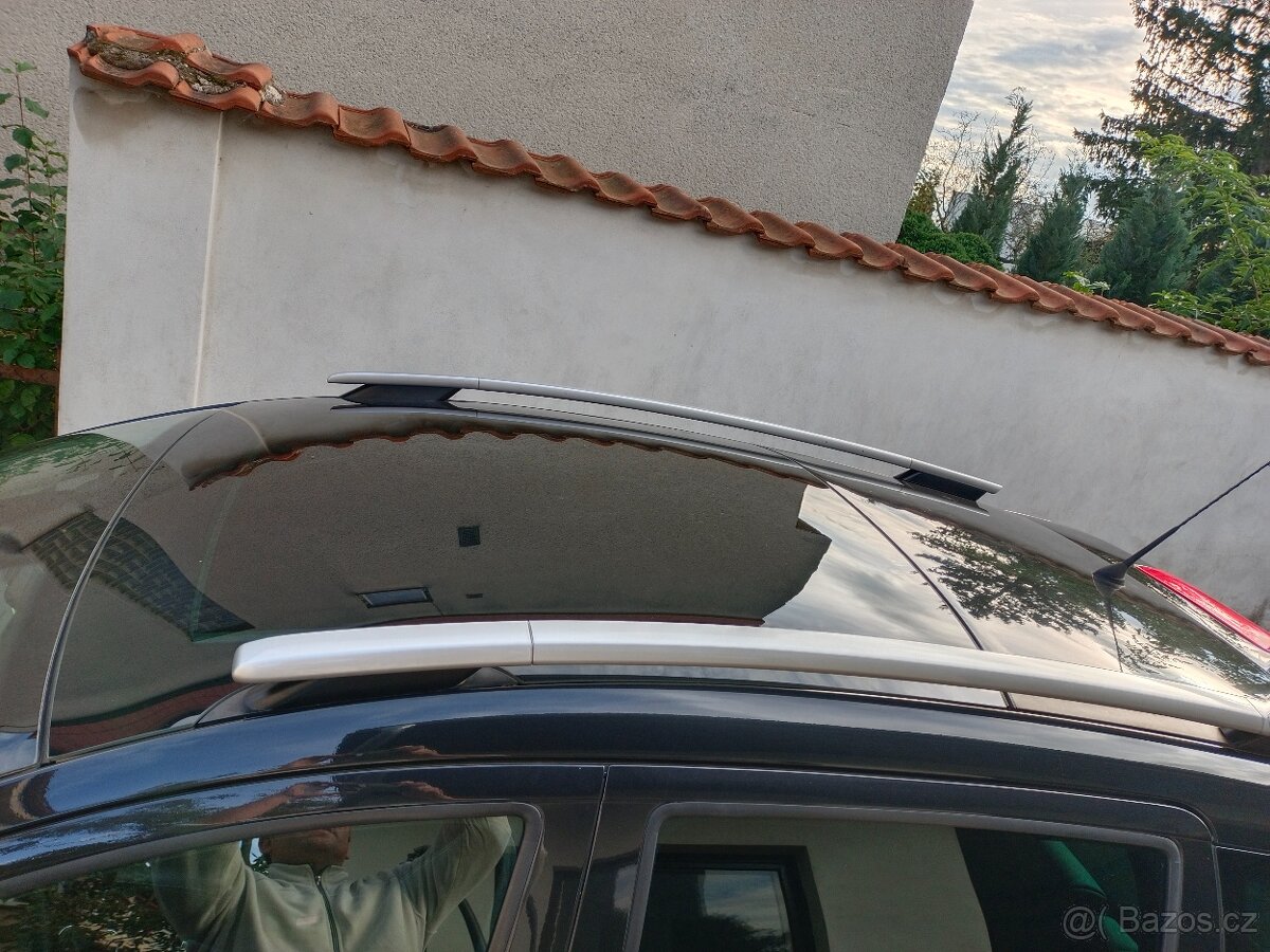 Peugeot 207SW,1,6 HDI,82KW PANORAMA, motor KO - 11