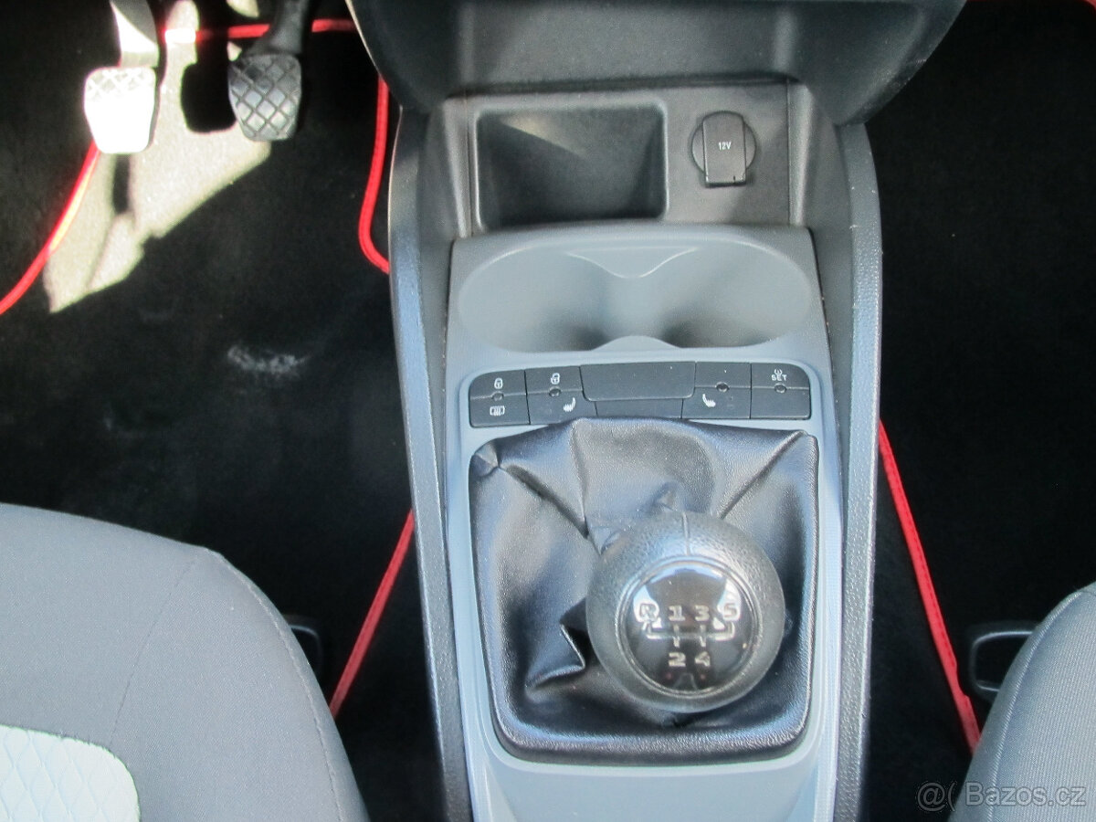 Seat Ibiza ST 1.4 - 11