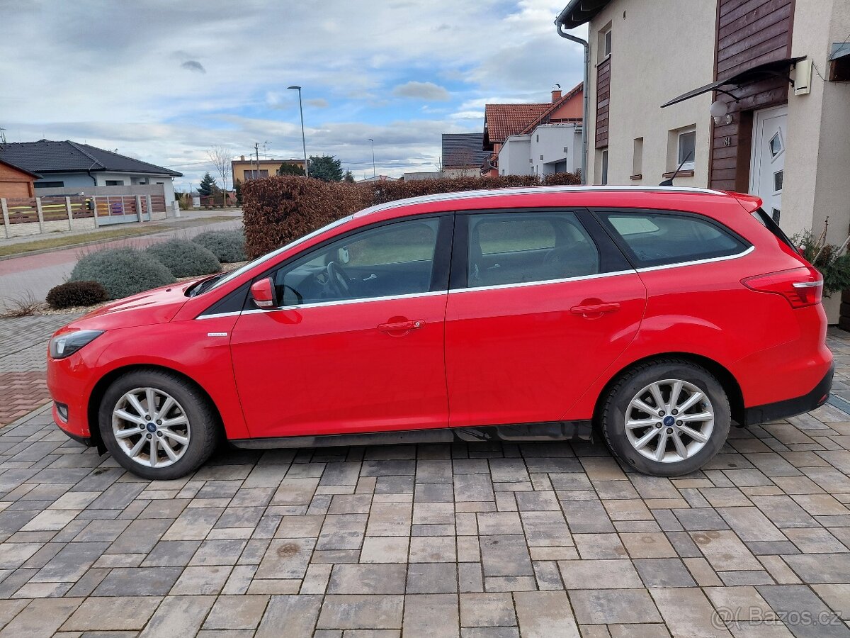 Ford Focus combi 1.5 110kw benzin manual 2017 - 11