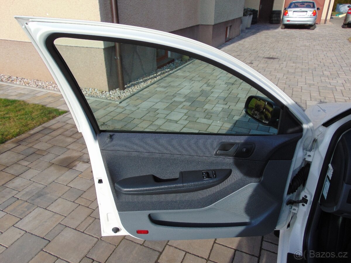 ŠKODA FABIA COMBI1.2 47KW,PŮVOD ČR,SERVISKA - 11