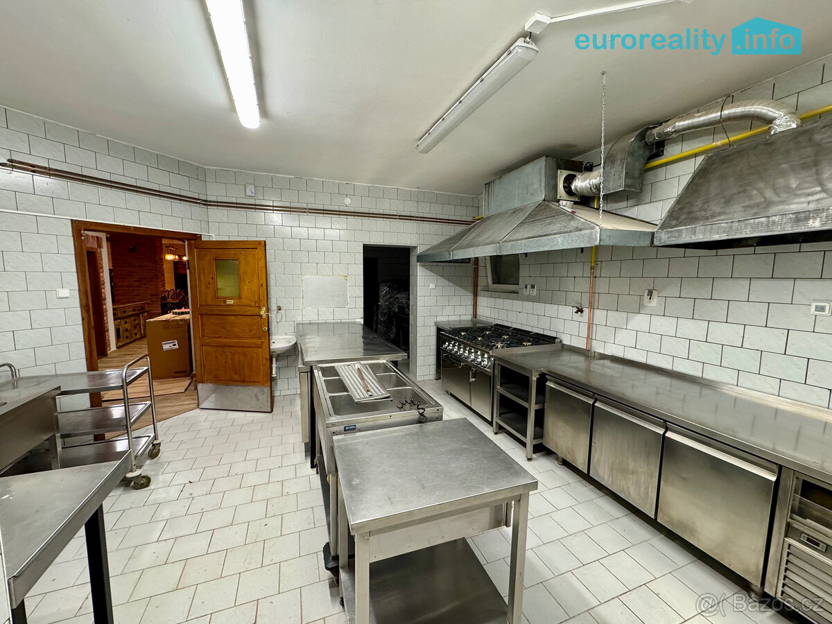 Pronájem, restaurace 150 m2, Kraslice, B. Smetany - 11