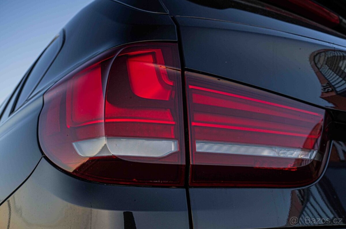 BMW X5 xDrive40d A/T - 11