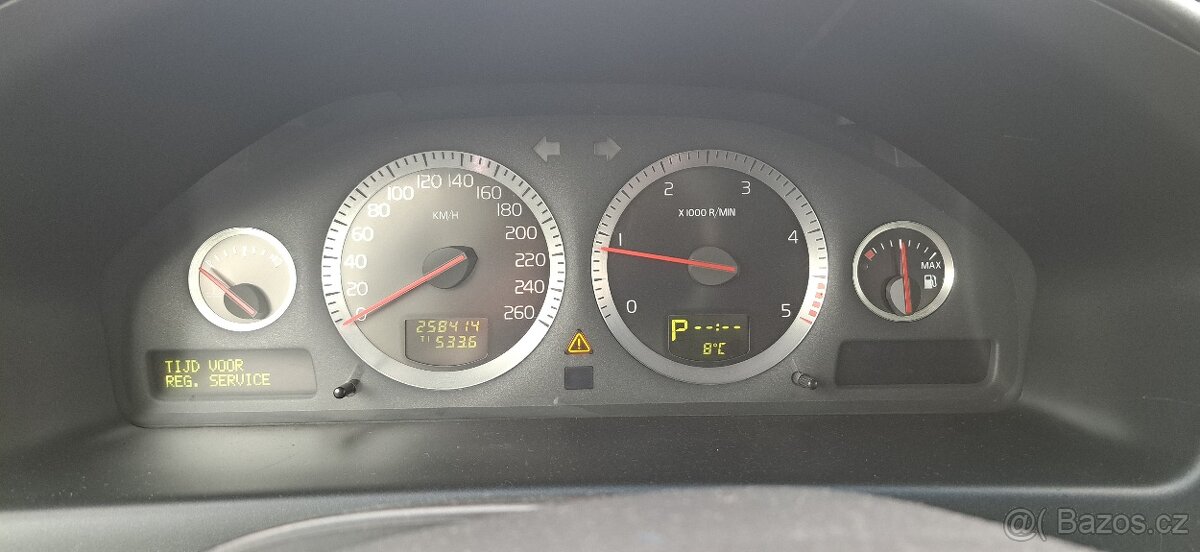 Volvo V70 2.4D5 - 11