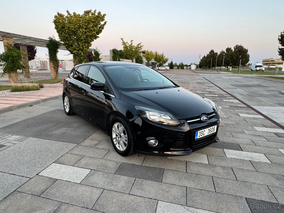 Ford Focus - 2012 - (vyhořelý) 1.6t 134KW - 170.455km - 11