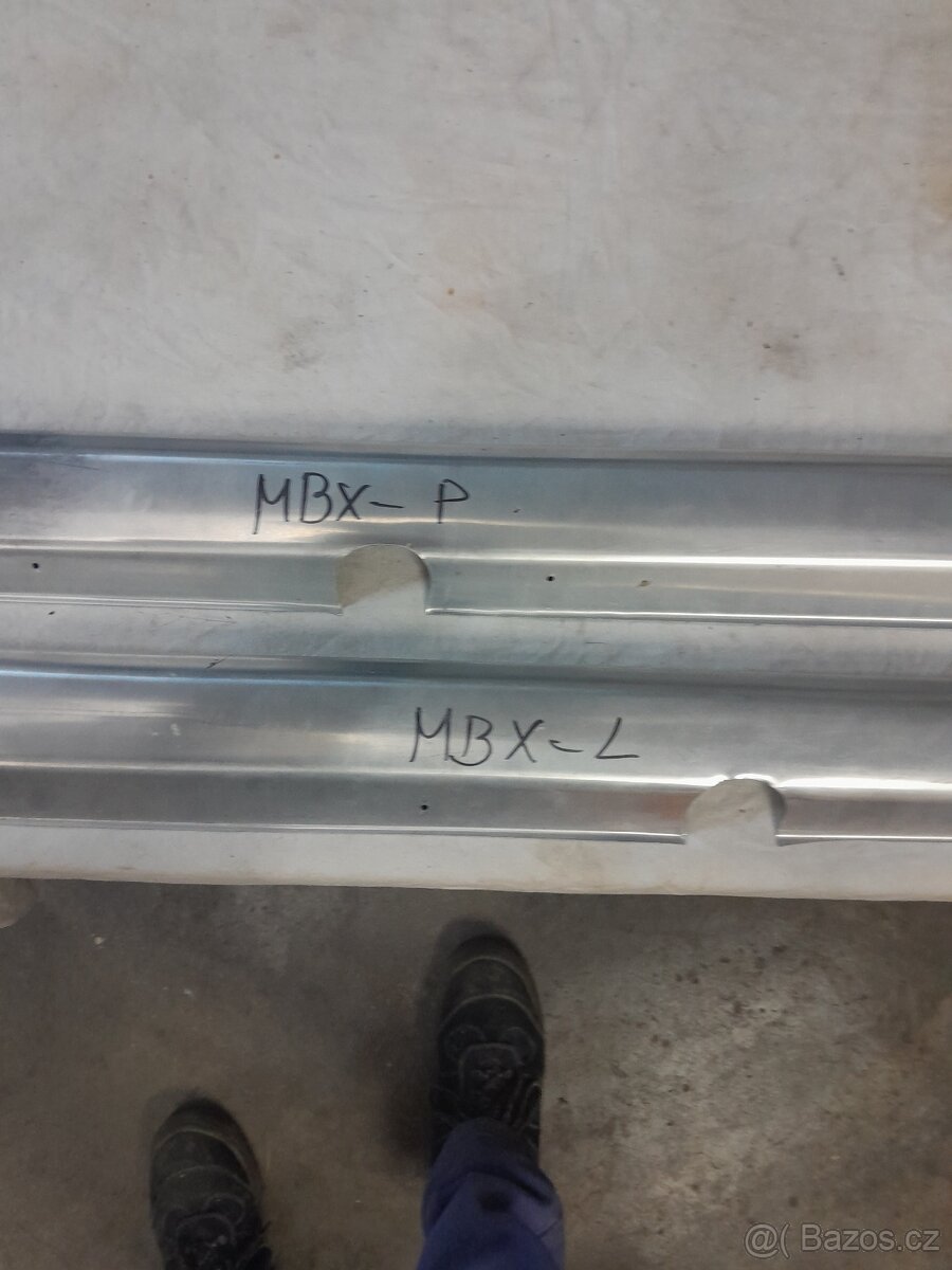 ŠKODA,p.NÁRAZNÍK 1000MB NOVÝ - 11