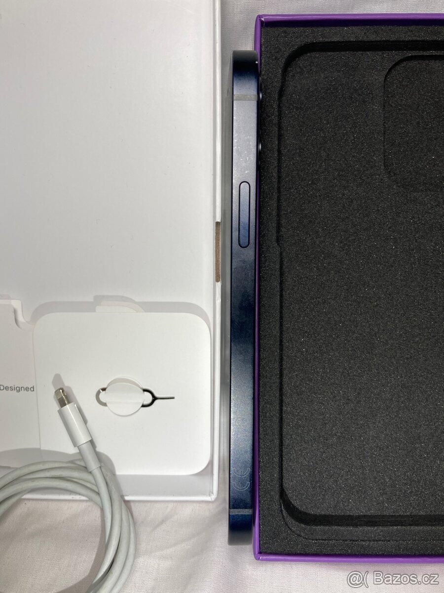 iPhone 12, 64GB - 11
