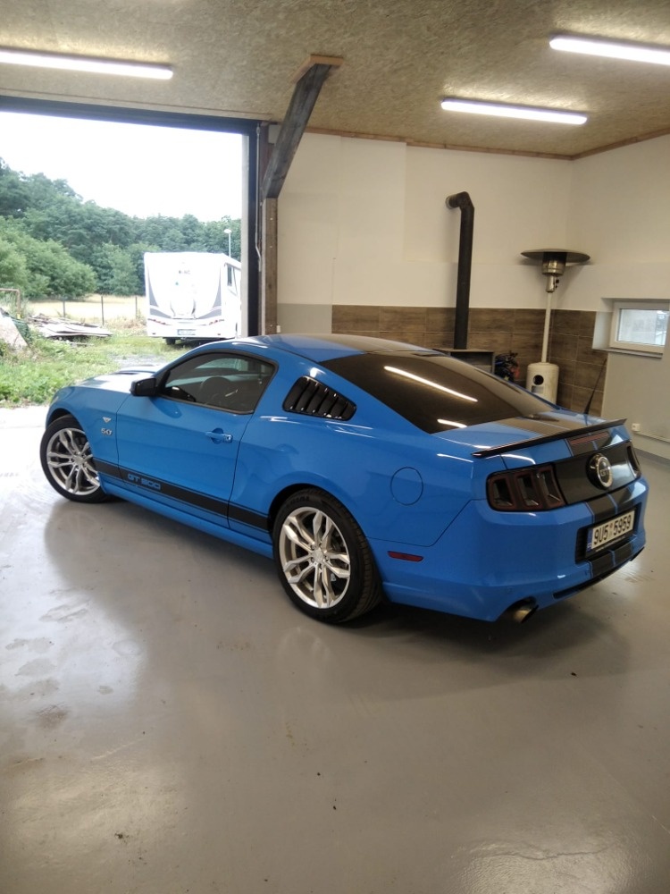 Ford Mustang GT - 11