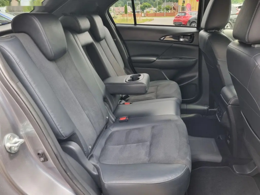 Mitsubishi Eclipse Cross, 2.4 PHEV 4x4 1 - 11