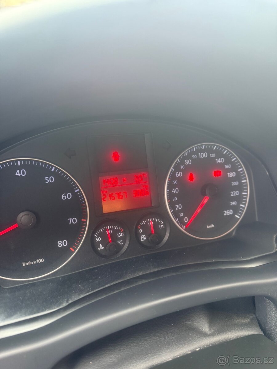 Vw golf plus 1.6i - 11