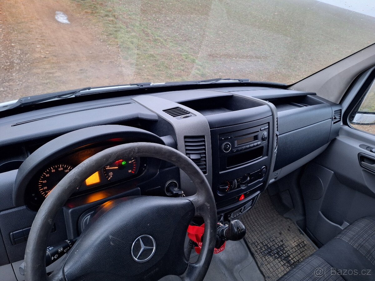 Mercedes benz Sprinter 906, sklápěčka - 11