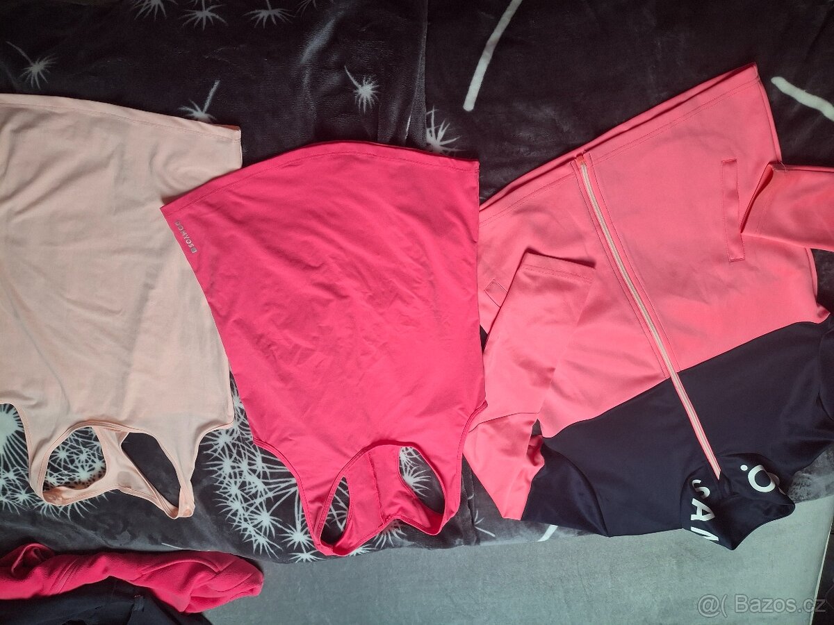 Set mikiny /bundy a tílka S,M - 11