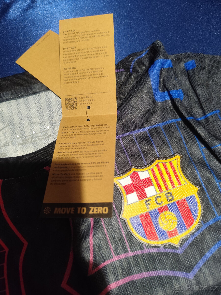 Dres Fc Barcelona Hráčsky Unikátny Farebný Nový s visačkami - 11