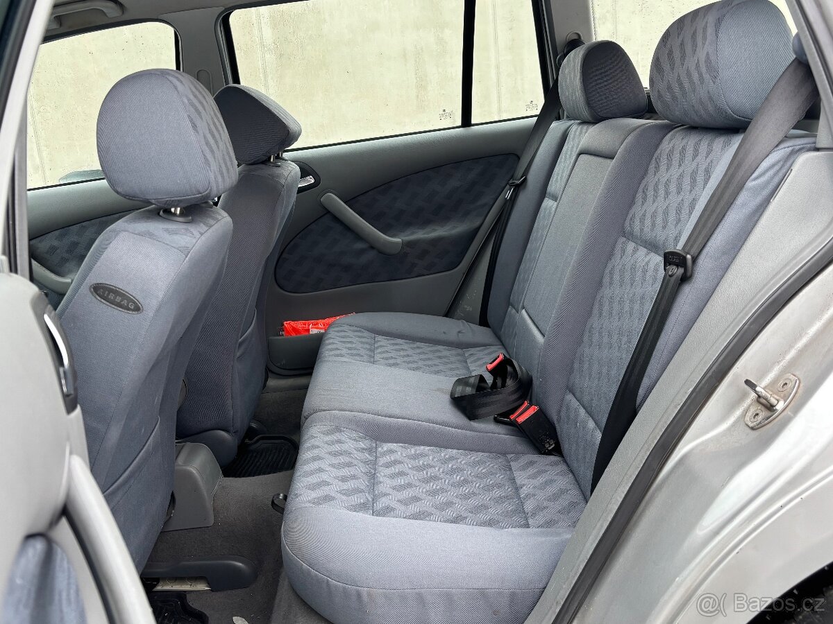 Škoda Octavia Combi 1.8 92kw ROZVODY/2 SADY KOL/ZAHRÁDKA - 11